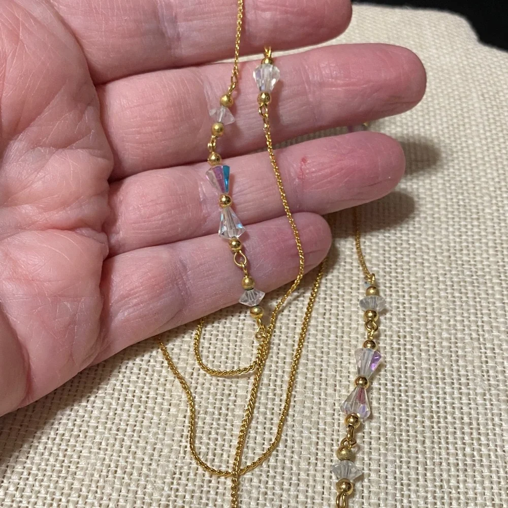 Vintage Gold and Crystal 32” chain Necklace